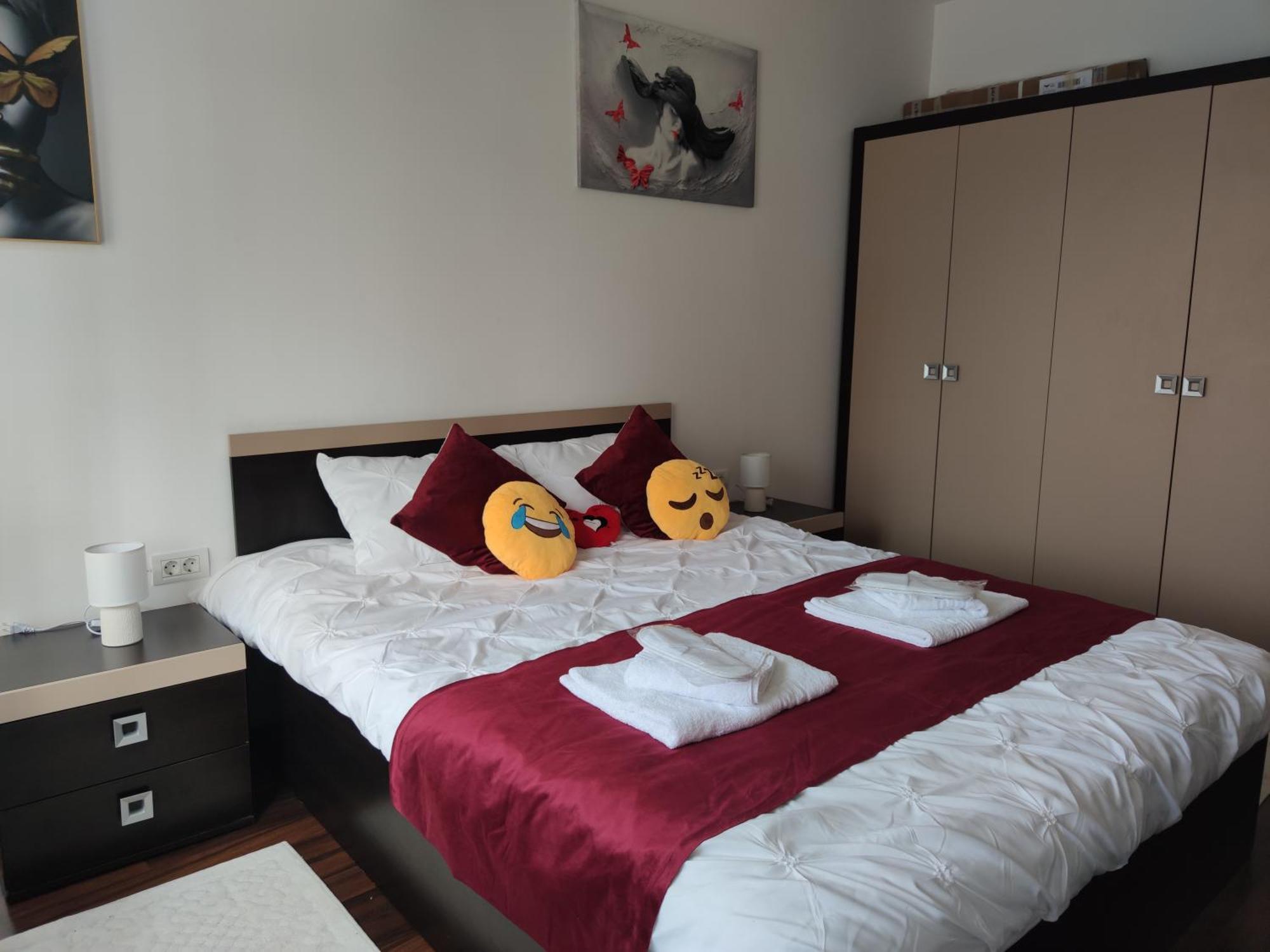 Ferienwohnung Cozy Magic House - Unirii Square Bukarest Exterior foto
